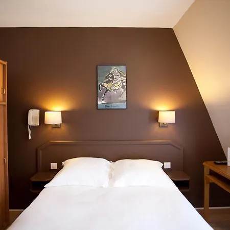 Hotel Nadaud Parigi